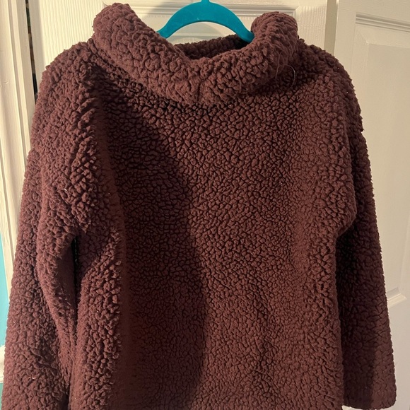 A New Day Sweater Women’s Medium Purple Burgundy Cowl Turtleneck Sherpa - Picture 3 of 4